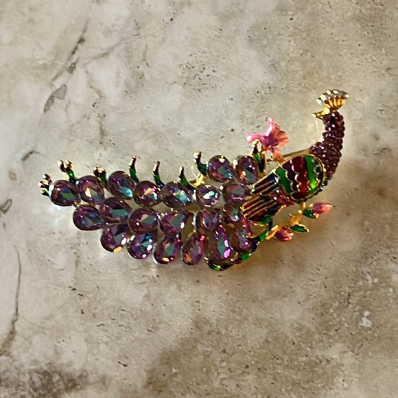 Crystal Peacock Brooch - Picture 2 of 2